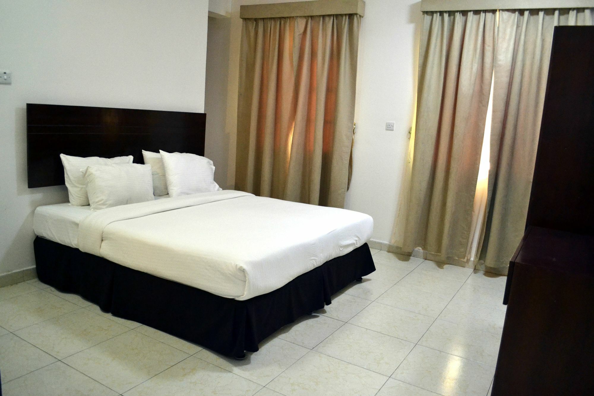 Star Emirates Furnished Apartments 2 Салала Экстерьер фото